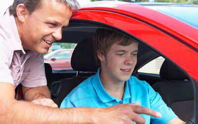 Top Reasons to Pass Your Driving Test Before Leaving School